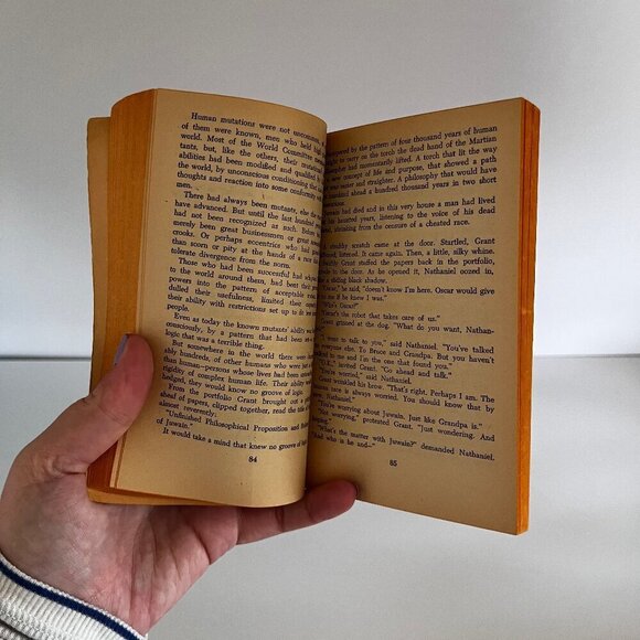 1950s City by Clifford Simak Vintage Paperback Ace 10621 Science Fiction - Picture 5 of 5